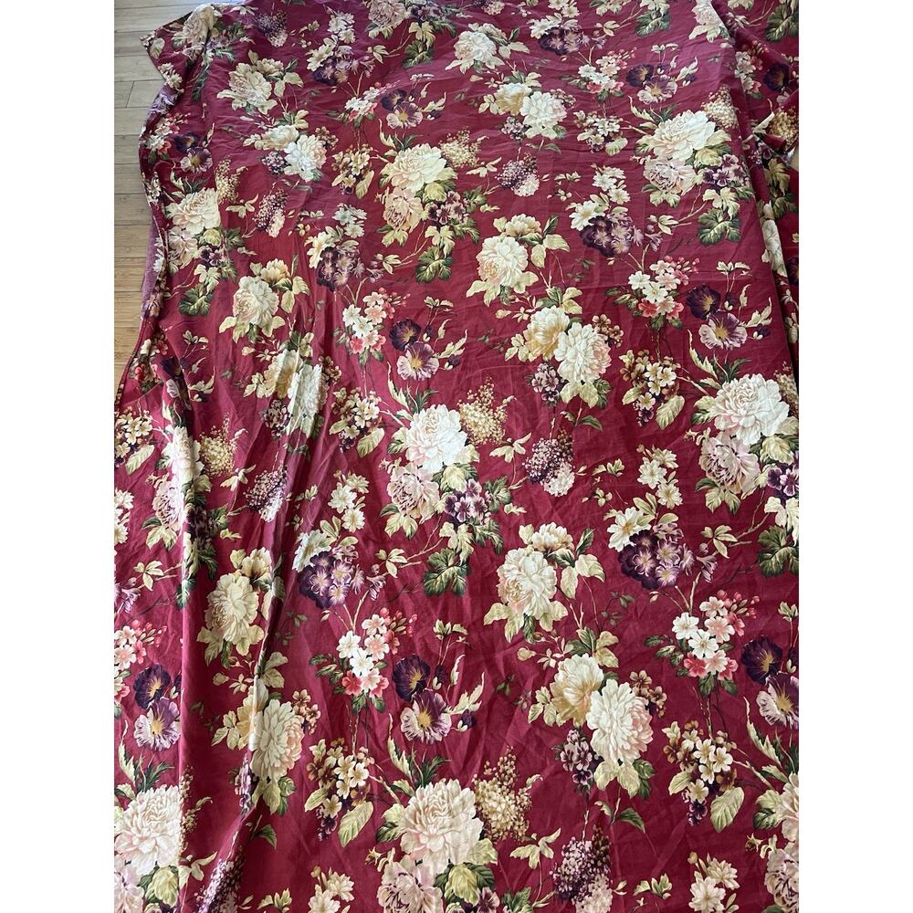 Vintage Summerton Floral Queen Flat Sheet Red Chambray 100% Cotton French Countr